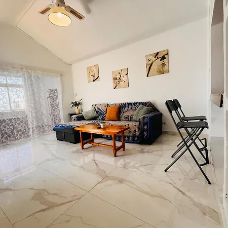 A Sweet Apartment Puerto del Carmen (Lanzarote)